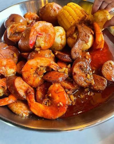 Best Crawfish & Shrimp Boil Catering in West Hollywood | Boil Baby Boil